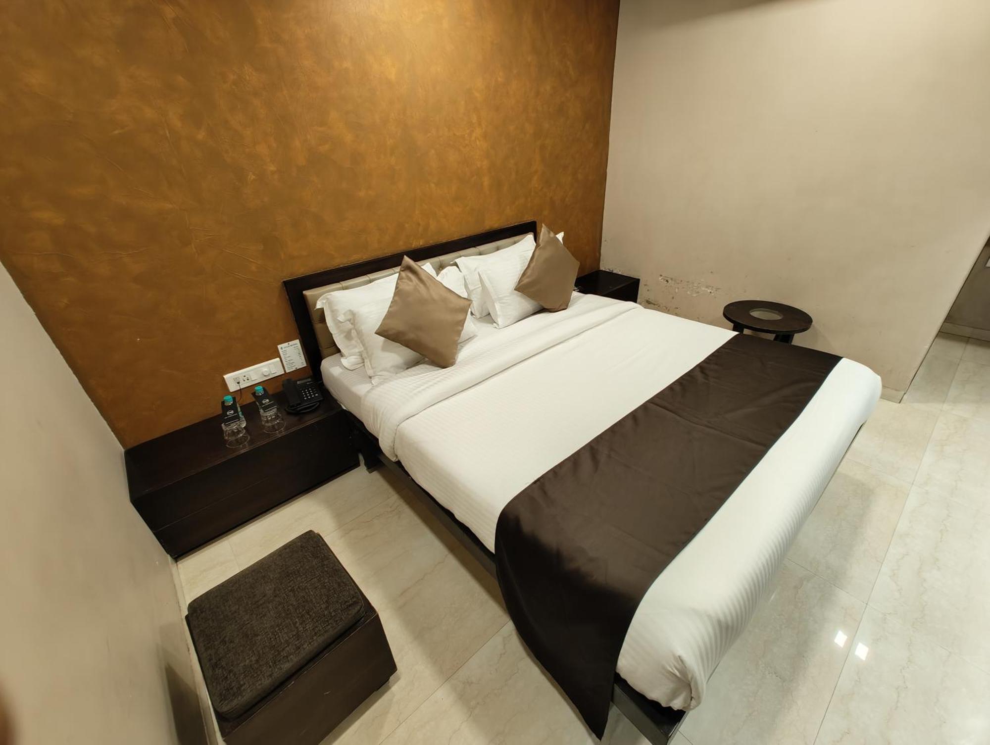 The Majlis Hotel - Colaba Bombaj Exteriér fotografie