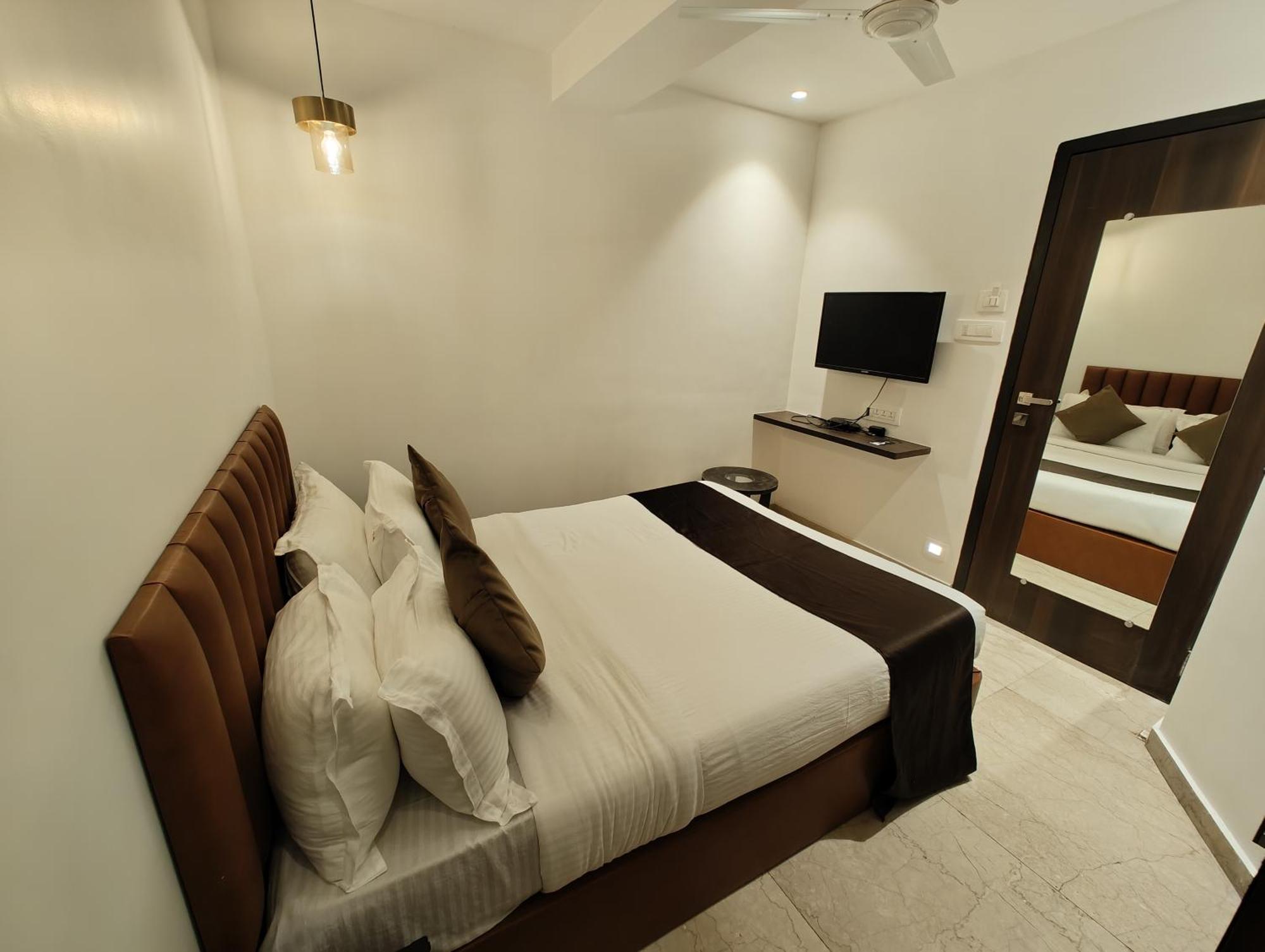 The Majlis Hotel - Colaba Bombaj Exteriér fotografie