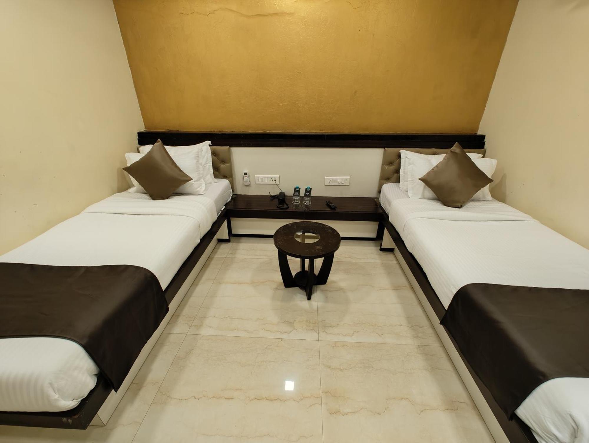 The Majlis Hotel - Colaba Bombaj Exteriér fotografie